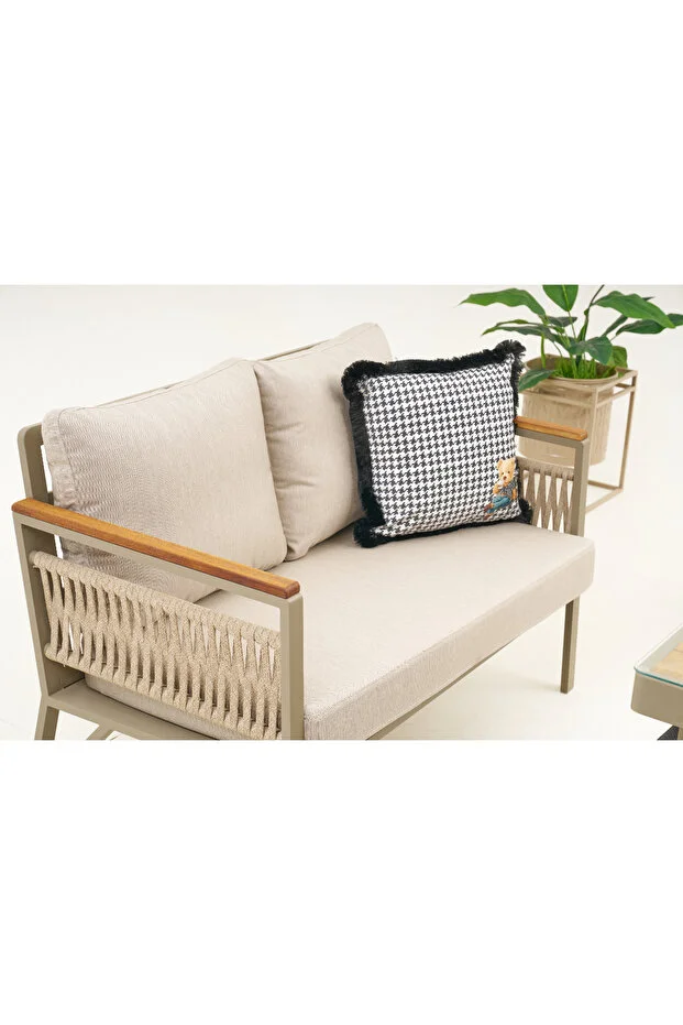 FLORES BAHÇE BALKON TAKIMI 2+1+1+MASA